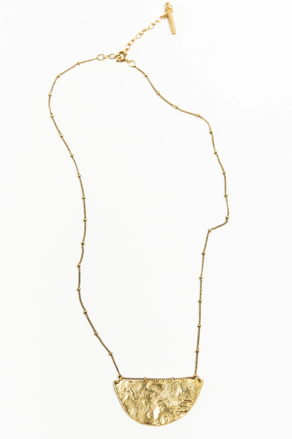 Necklace--"Crescent", Gold-Plated (Tilly Doro)