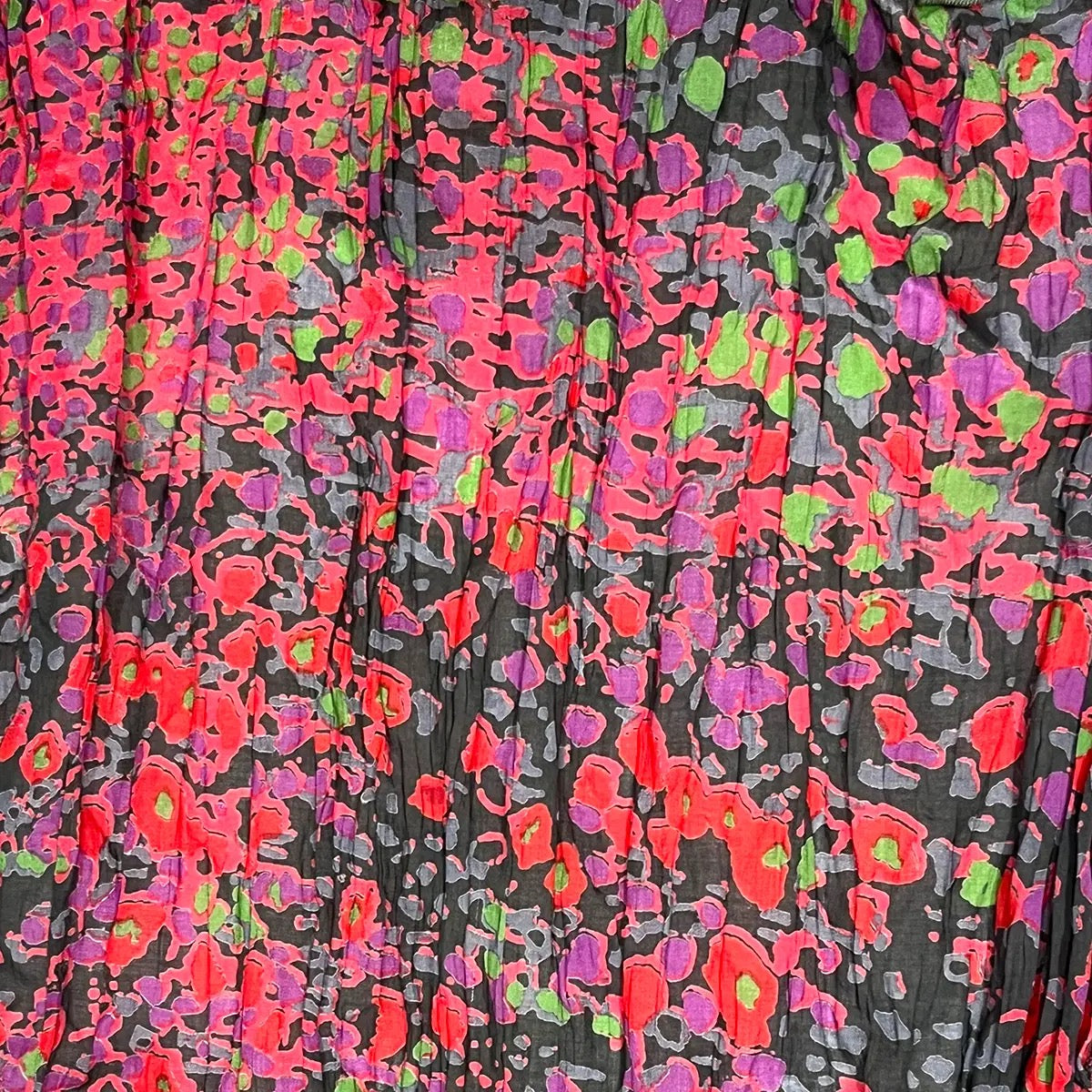 Blouse--"Katie", Long Sleeved, Rayon, "Fields Red" (Little Journeys Chicago)