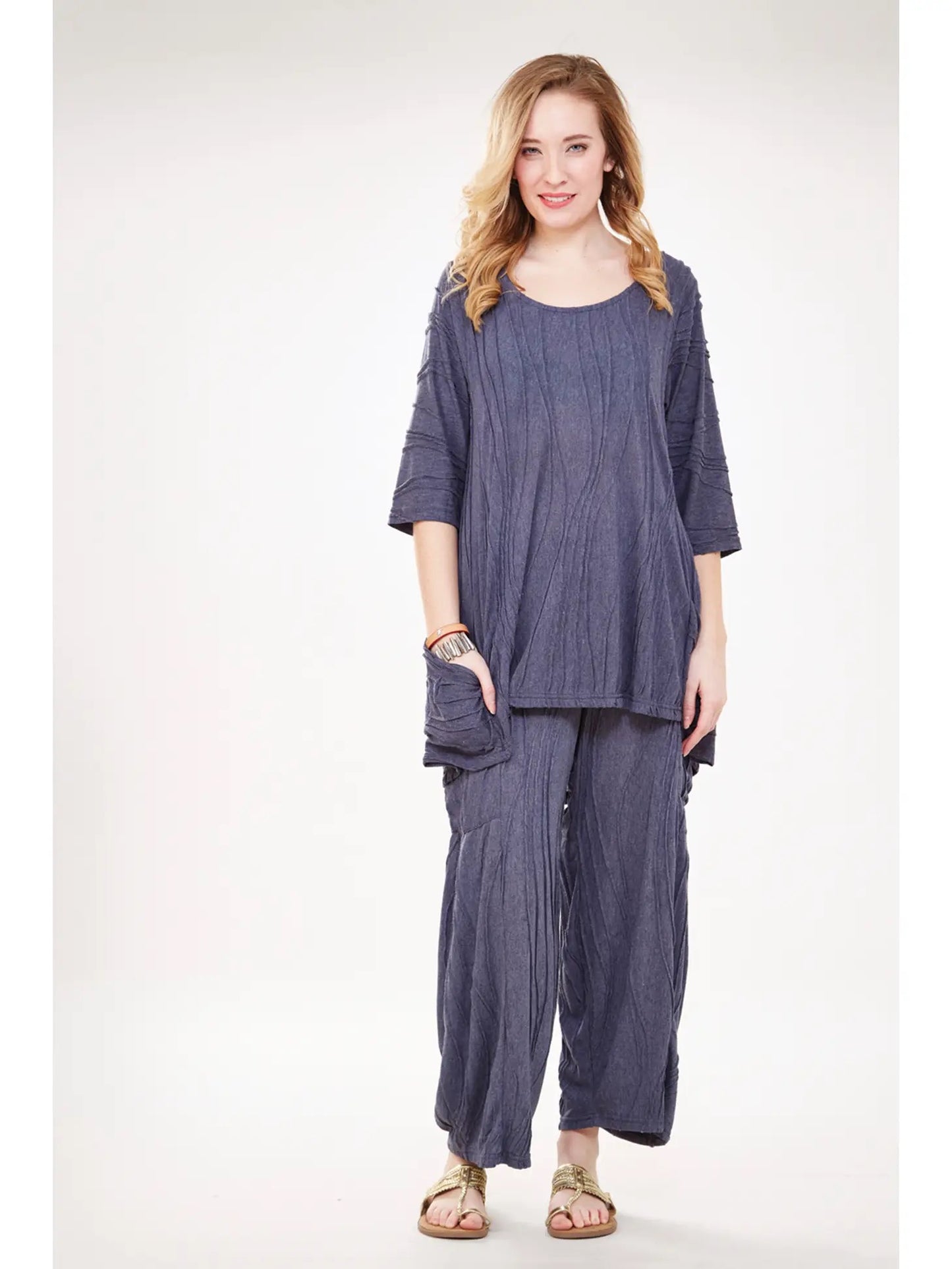 Top--"Waves"--LONG, Cotton, 2 Pockets, 2 Colors (Windhorse)