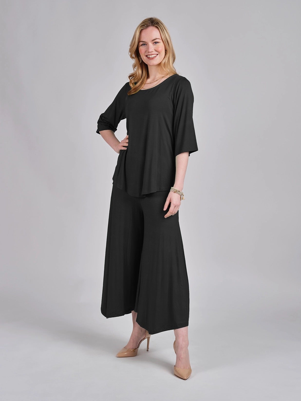 Top--"Maya", 3/4 Sleeve, 3 Colors (Windhorse Trading Co.)