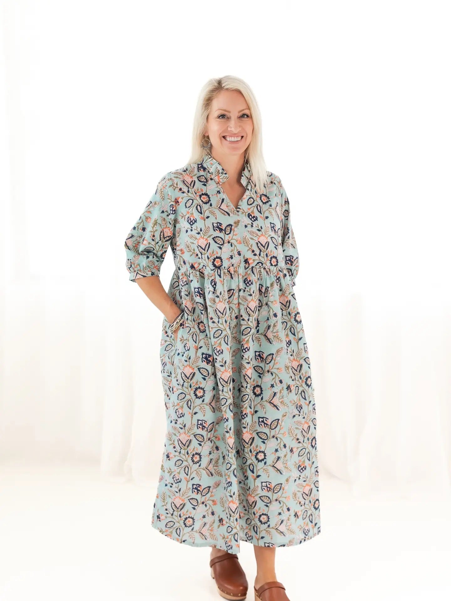 long sleeve somerset dress Somerset Maxi Dress: Long-Sleeve Chiffon Edition by The Somerset Collection by Anthropologie, Size: 1X