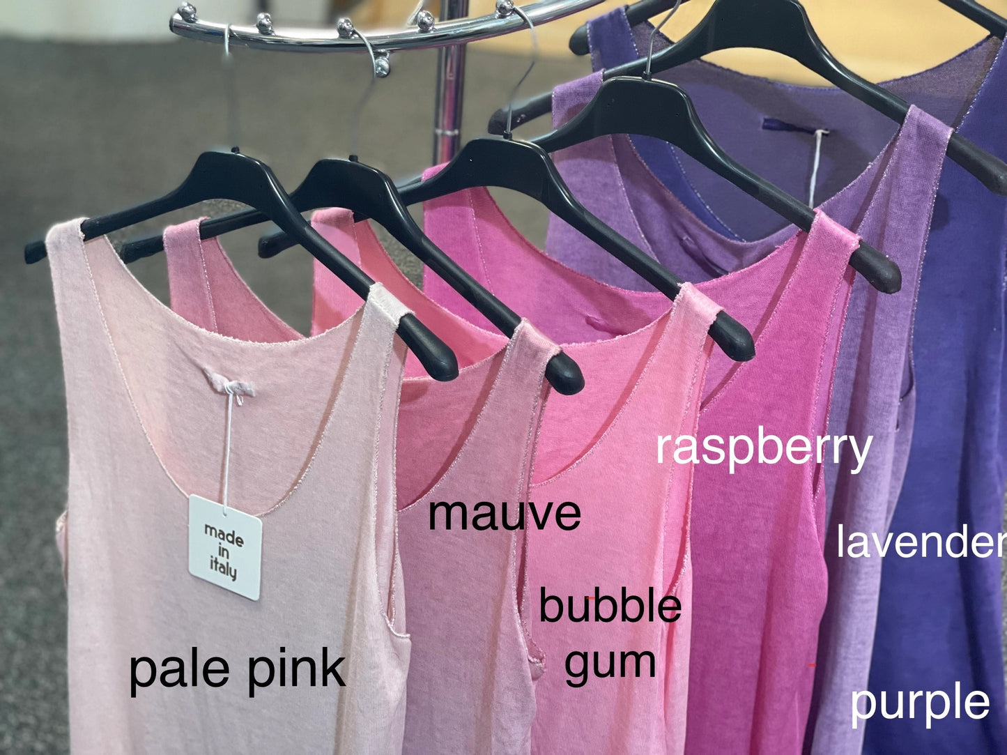 Top--Metallic Trim, V-Neck/Long-Sleeves, Many Colors (Made in Italy)