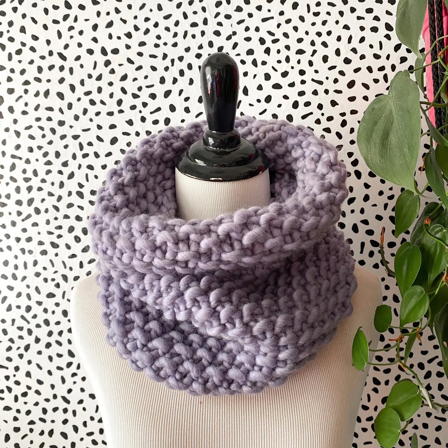 Scarf--Cowl, "Bubble Fluff", Chunky Knit, 100% Merino Wool, Many Colors (Nickichicki)