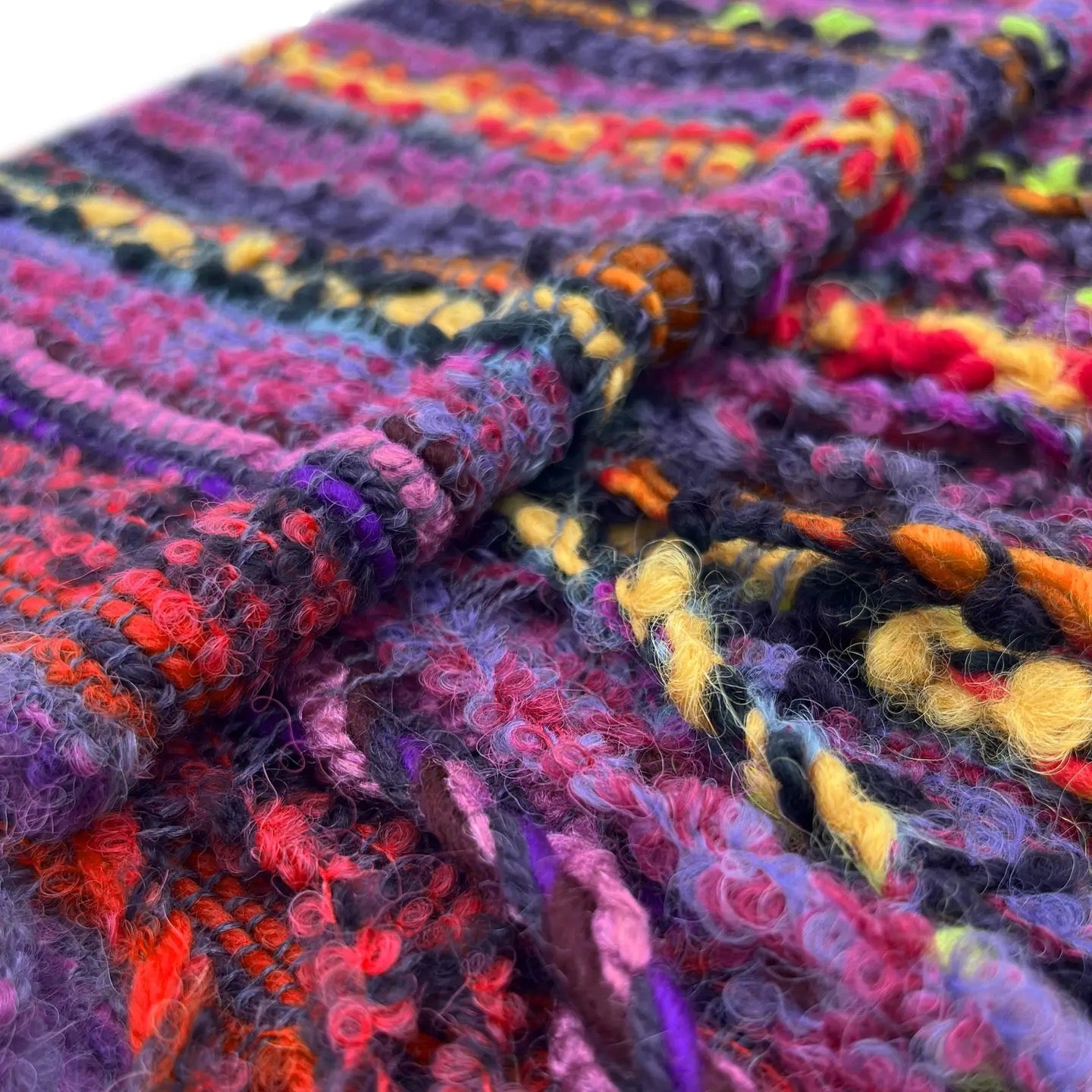 Scarf--Alpaca, Boucle, 3 Colors (Shupaca Alpaca)