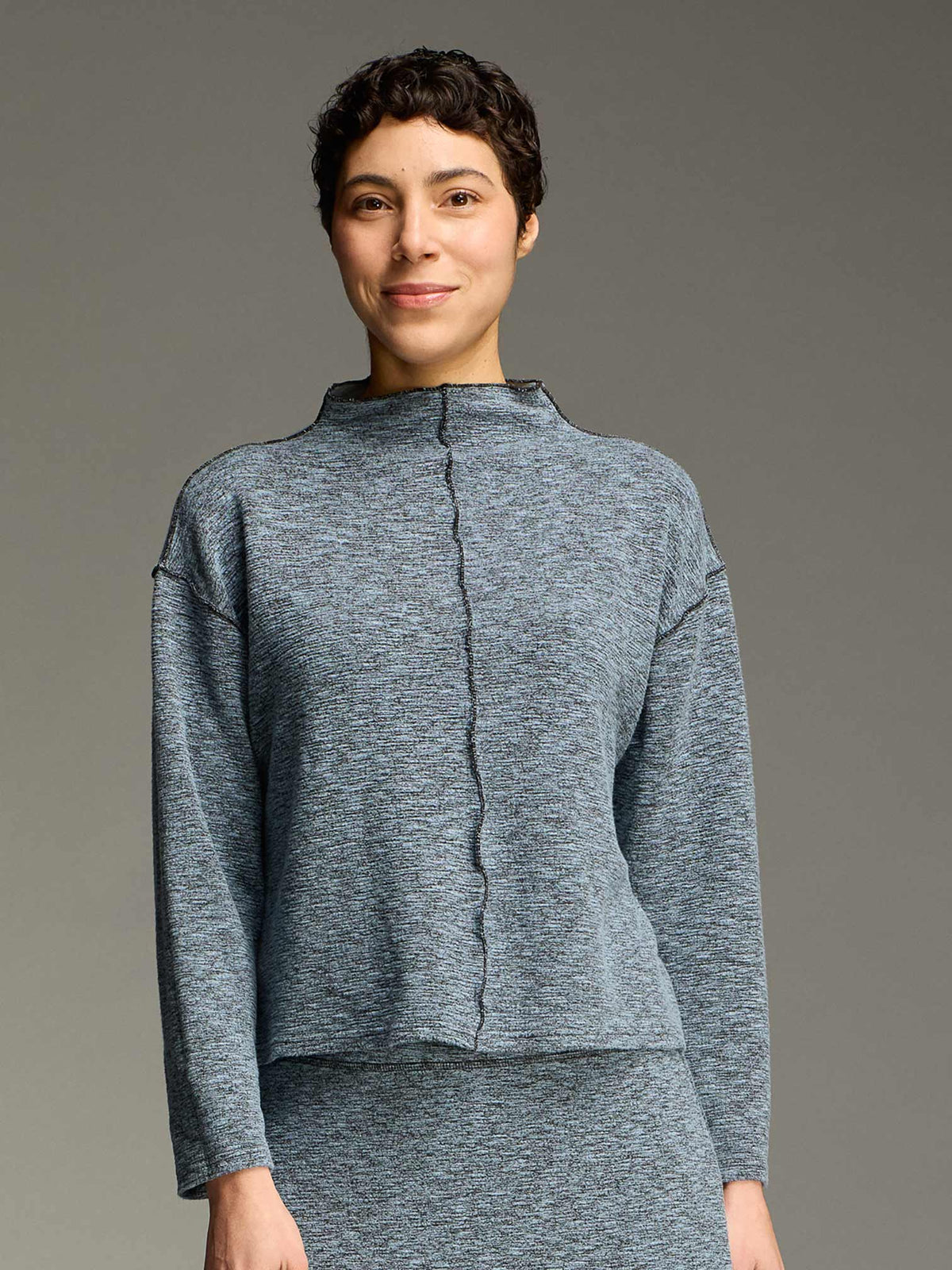 Top--Funnel, Pullover, Crimped--Chambray (cut loose)