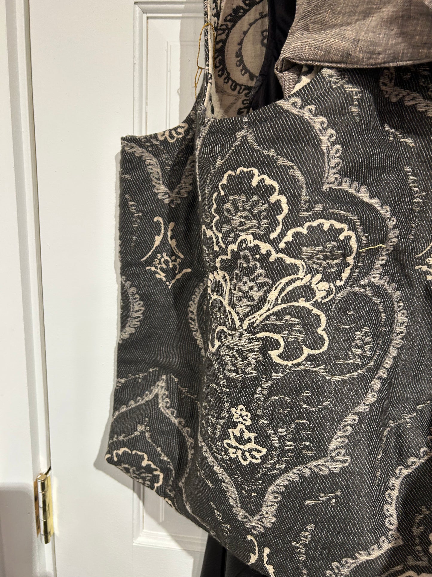 Bag--Fabric, Lined, Many Patterns (The Bag Lady)