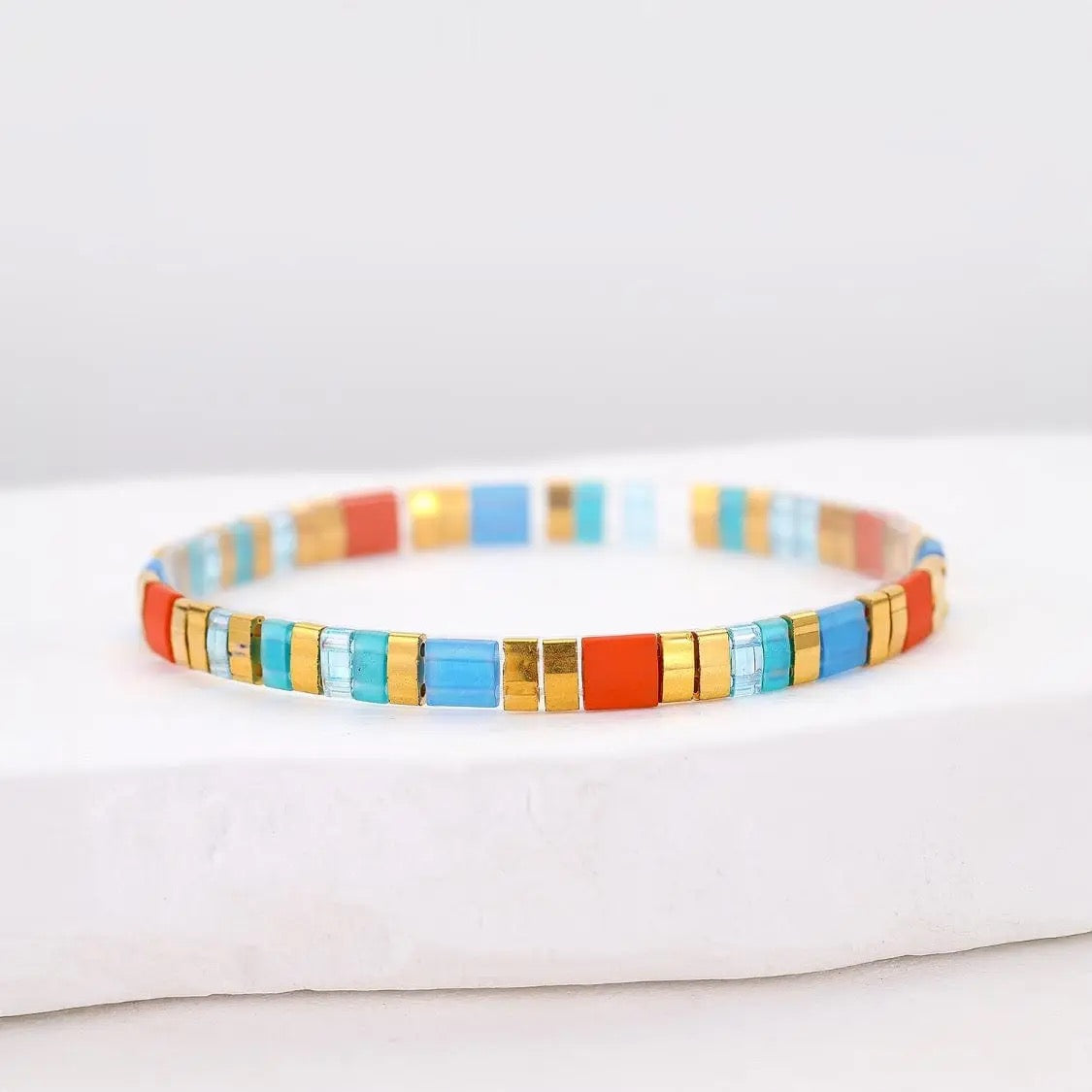 Bracelet--Glass Beads, Flat, Many Colors (Køss Design)