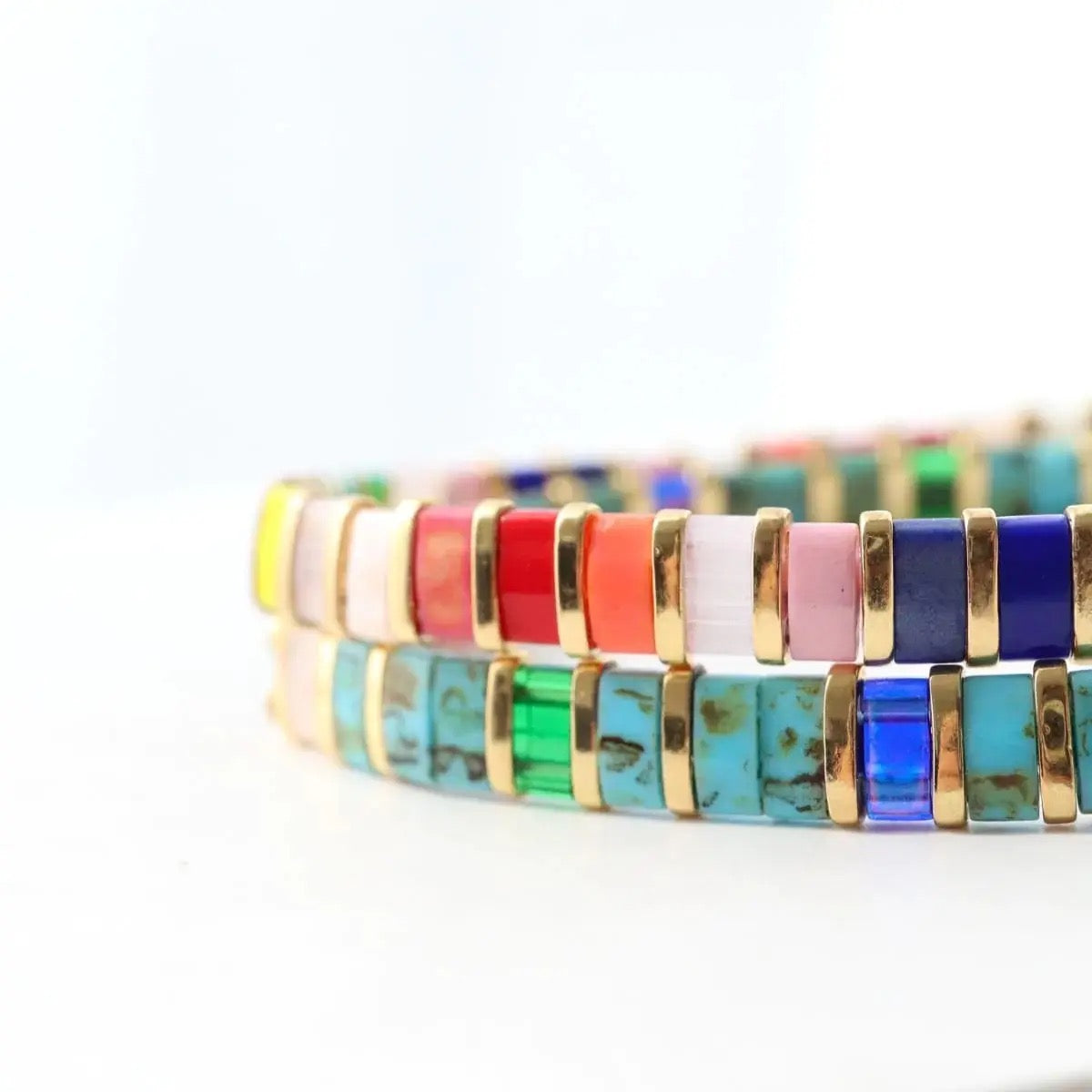 Bracelet--Glass Beads, Flat, Many Colors (Køss Design)