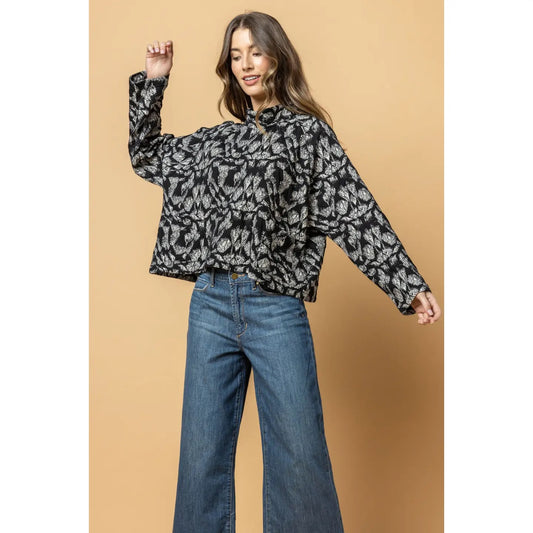 Top--"Weave"--Polar, Long-Sleeve, White/Black (Komil)