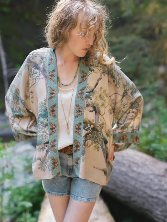Kimono--"Earth & Sky", Viscose, Cream/Aqua/Bees (Market of Stars)