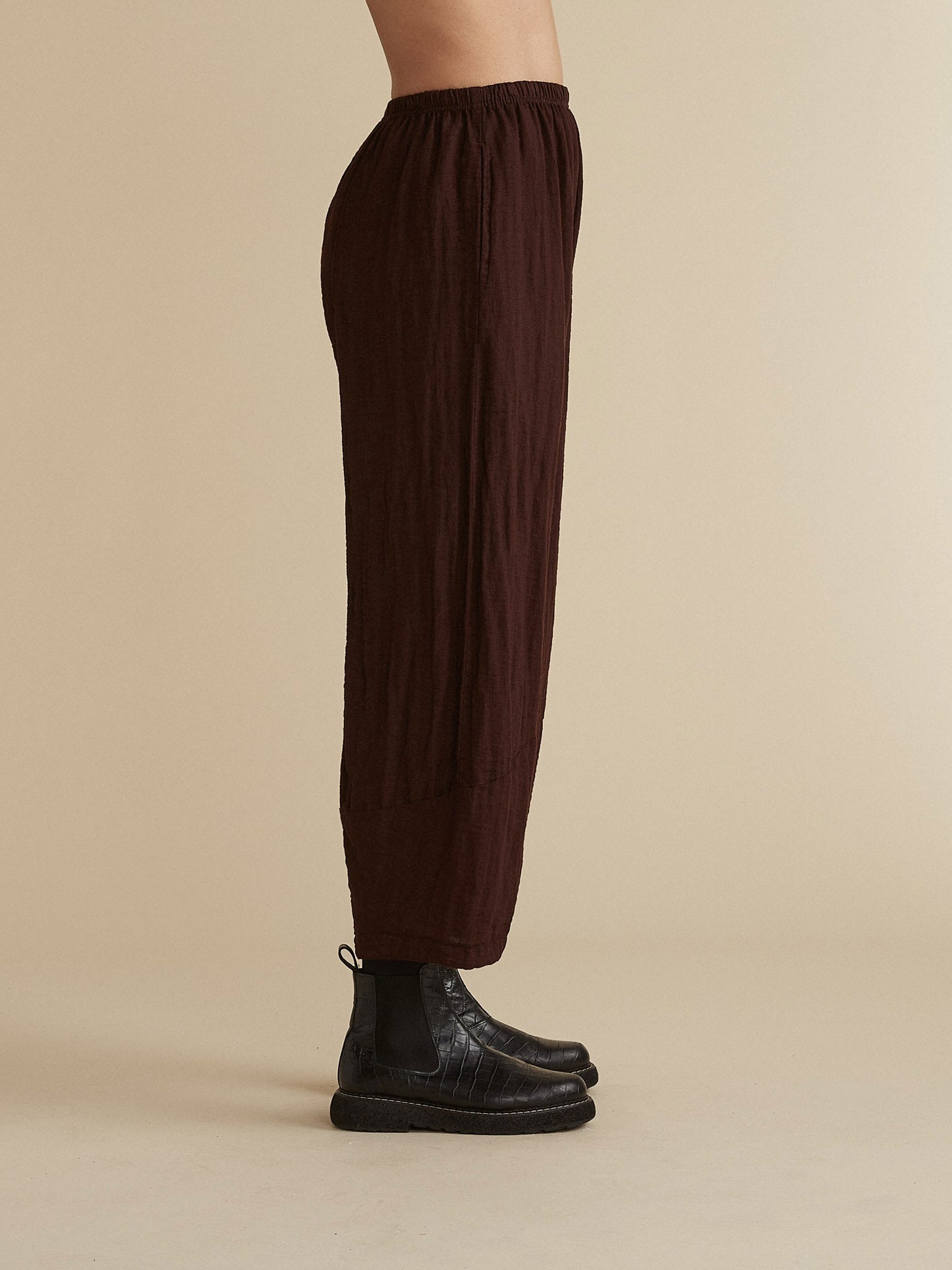 Pants--"Lantern", Cropped, "Anthracite" (cut loose)