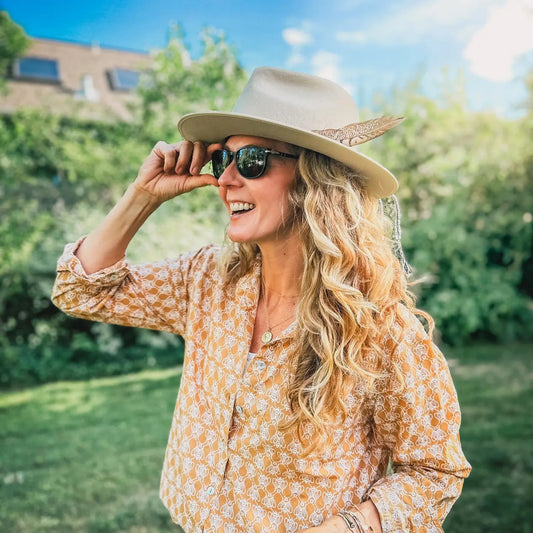 Blouse--"Good Boyfriend", Cotton, Bee Happy (and for Good)