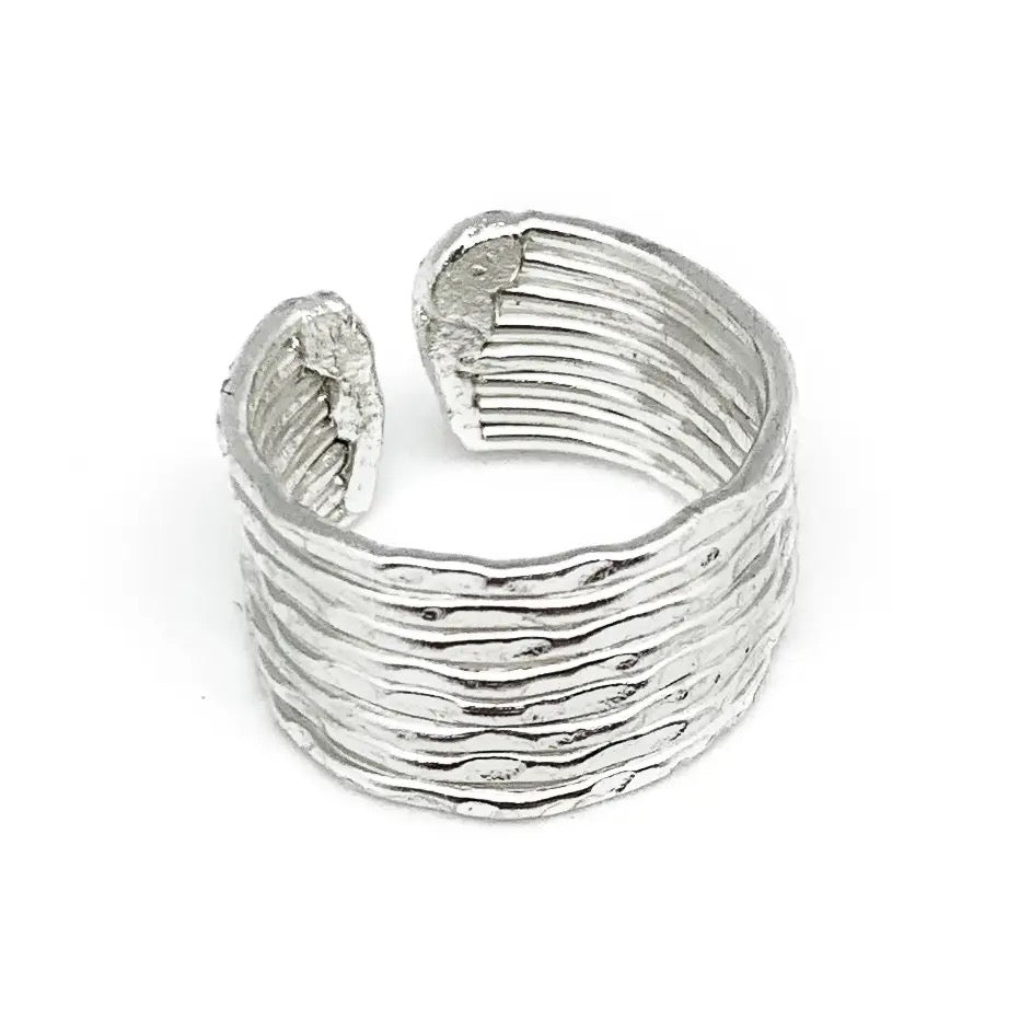 Ring--Hammered, Brass--SILVER-Plated, 3 Styles (Anju)