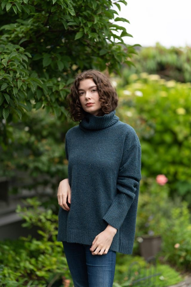 Sweater--"Dog Walker", Chunky Turtleneck, Recycled Yarns, Many Colors (Echo verde)