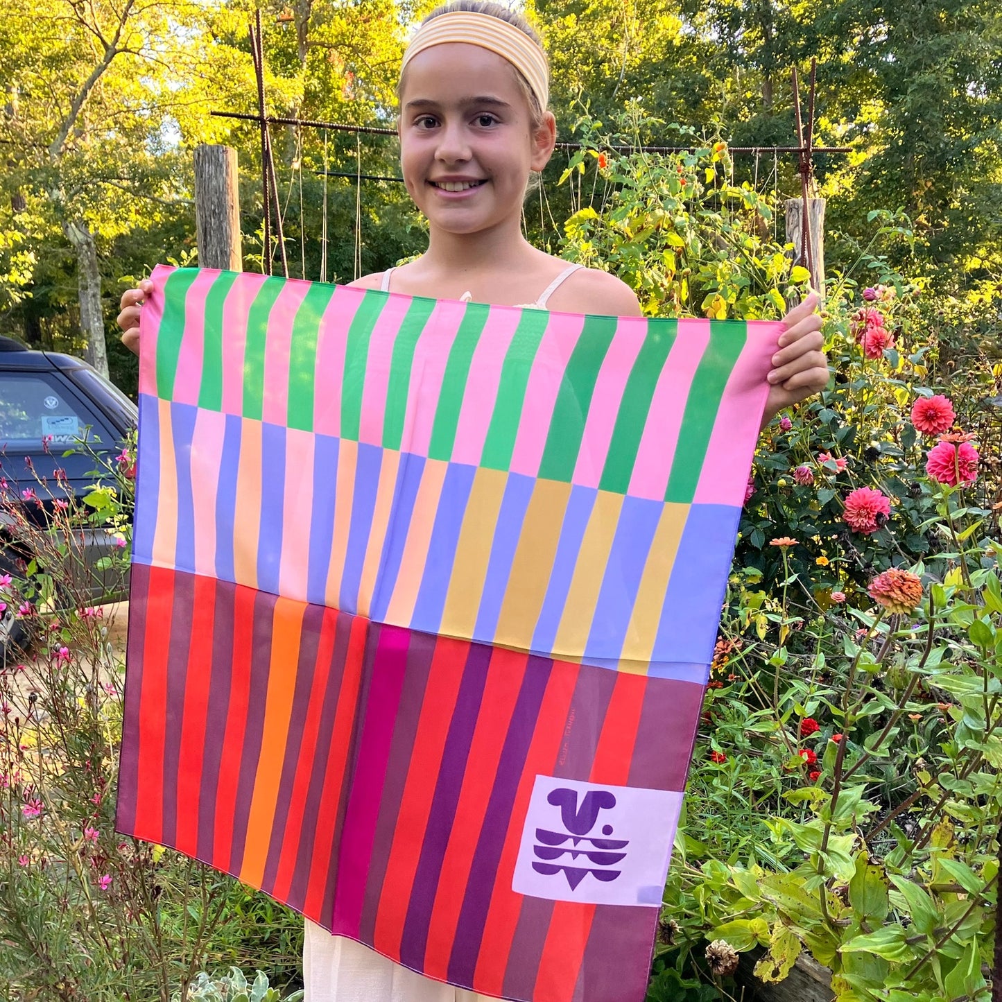 Scarf--Square, Silk, 7 Patterns (Voyager Silk Scarves)