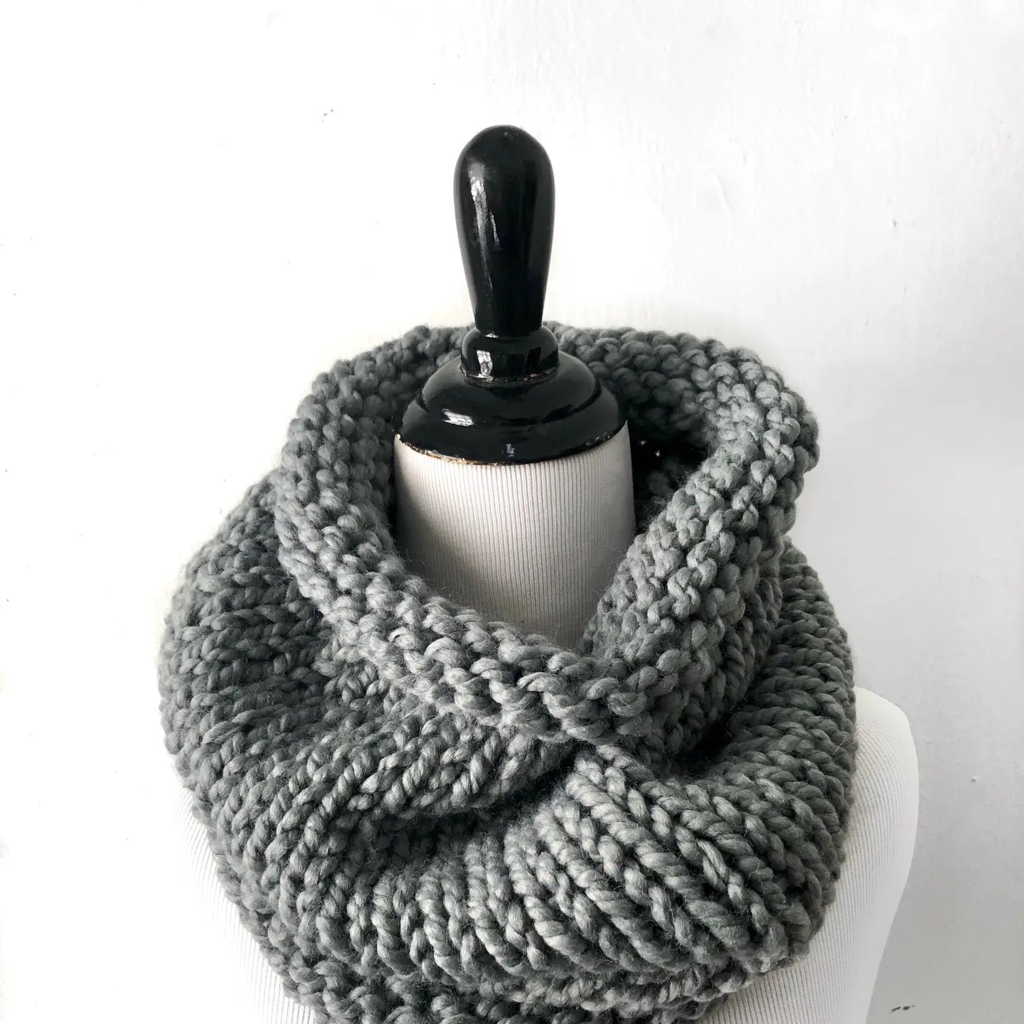 Scarf--Cowl, "Neck Warmer", Wool-Blend, Chunky Knit, Many Colors (NickiChicki)