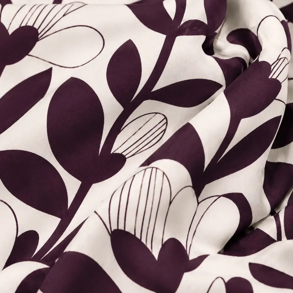Scarf--Square, Silk, 11 Patterns (Voyager Silk Scarves)