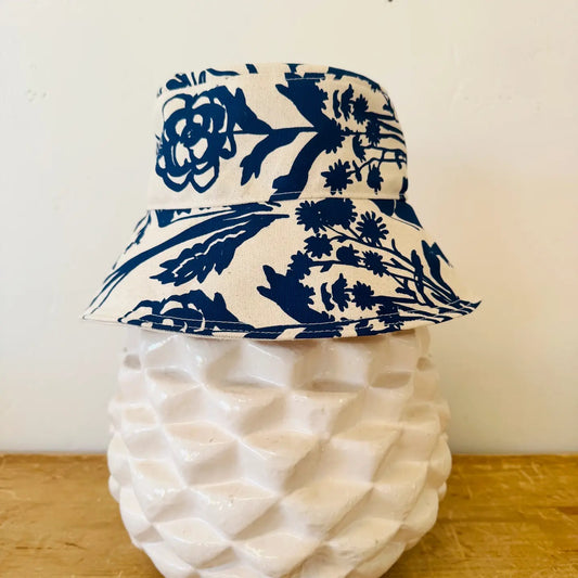 Hat--Bucket, Canvas, 2 Sizes/ 5 Patterns (Erin Flett)