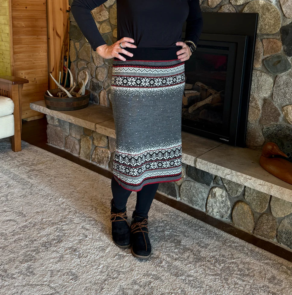Skirt--Nordic, Merino Wool-Blend, 4 Patterns (Heim Made)