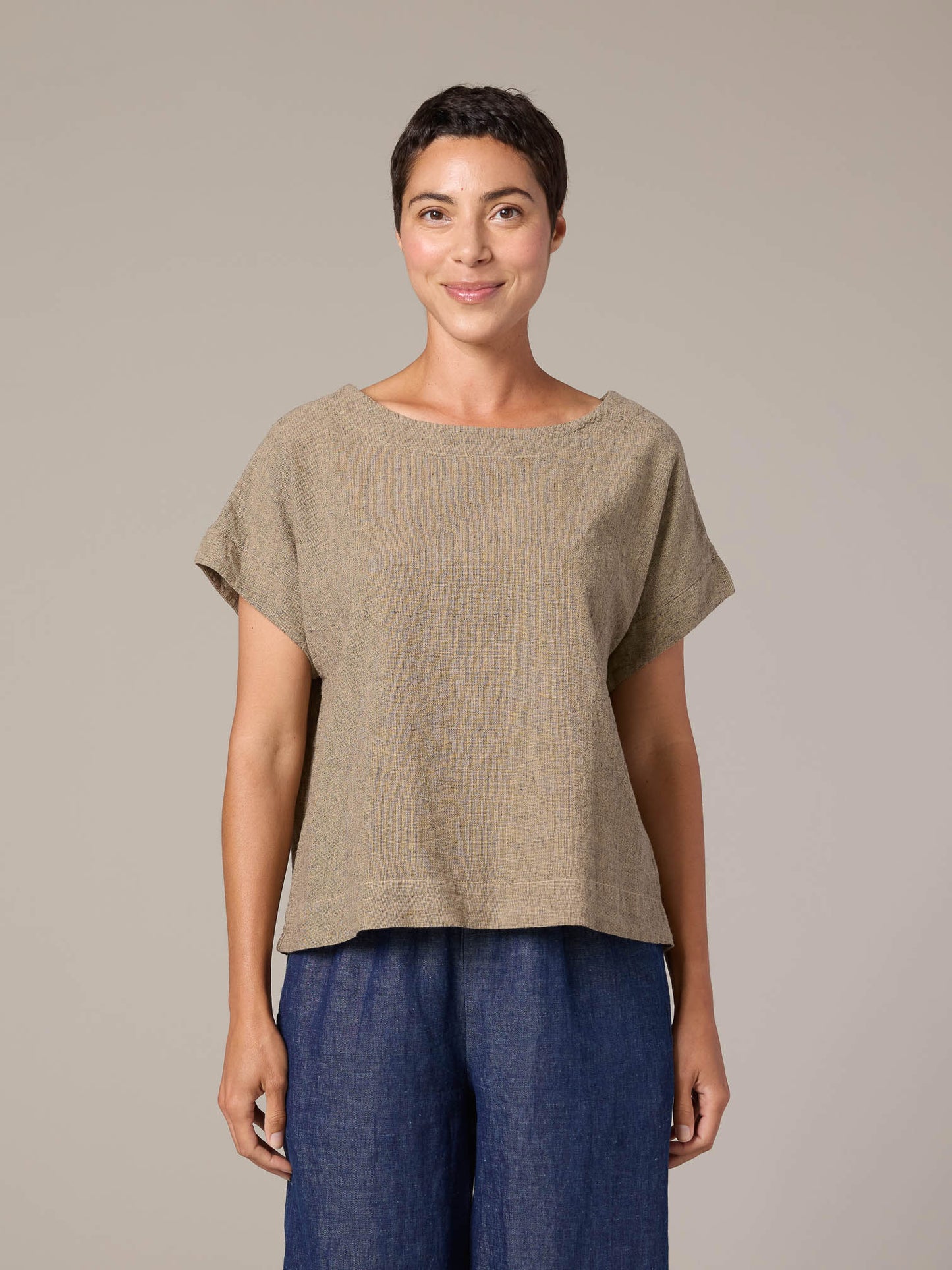 Top--Rounded neckline, Short Sleeve, Linen-Cotton, "Hatch"--BELLFLOWER (Cut Loose)