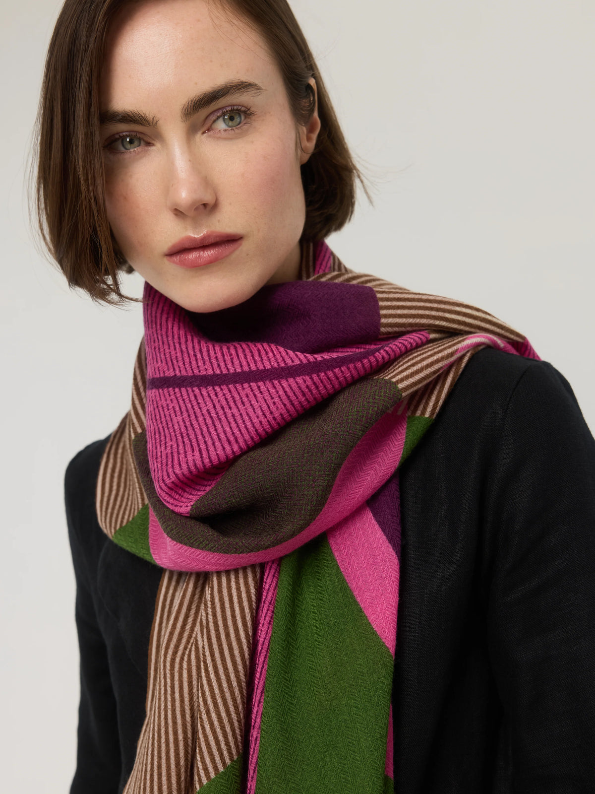 Scarf/shawl--Merino Wool, MANY Patterns (Princesee et Dragon)
