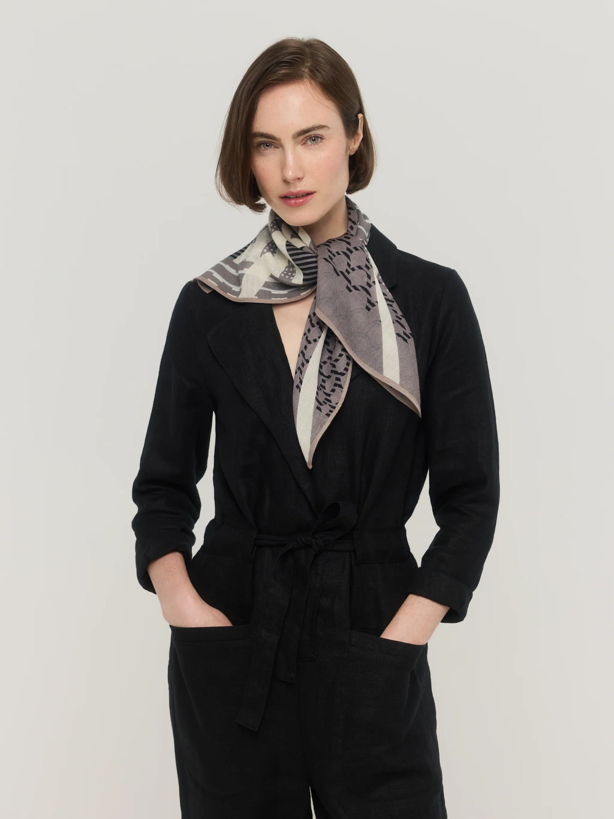 Scarf/shawl--Merino Wool, MANY Patterns (Princesee et Dragon)