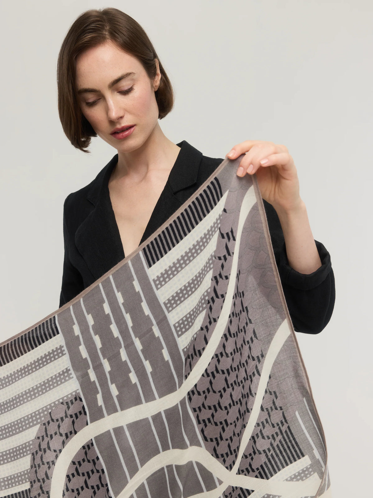 Scarf/shawl--Merino Wool, MANY Patterns (Princesee et Dragon)